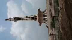 Minar-e-Pakistan monument in Lahore