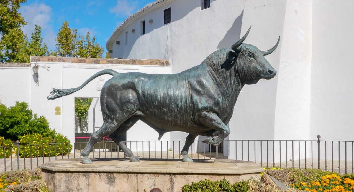 Monumento al Toro de Lidia statue in Ronda, Spain