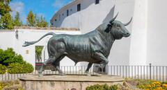 Monumento Al Toro De Lidia