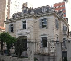 Fundação Escola De Sociologia E Política De São Paulo