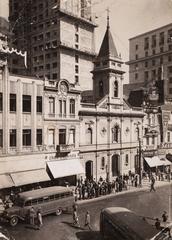 Pointillist view of Praça do Patriarca in São Paulo by Werner Haberkorn