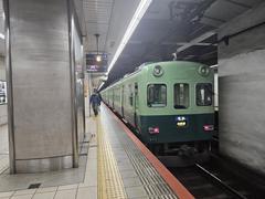 Keihan 2200 series revival livery train (2216F) at Tenmabashi Station