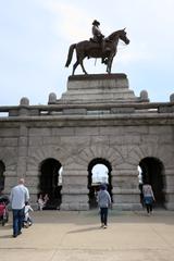 Ulysses S. Grant Monument in Lincoln Park with statue of Grant on horseback