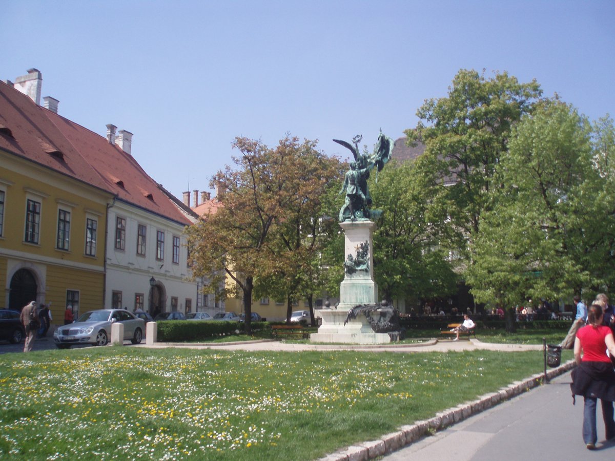 Soldier's statue memorial in Budapest, Hungary