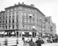 Kornhamnstorg 61 building, Arbetareringens Bank with renovated facade in 1877-78 by J F Åbom