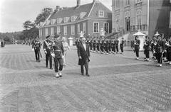 President Bourguiba arriving at Huis ten Bosch with Queen Juliana and Prince Bernhard in 1966