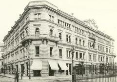 Galerías Pacífico building in Buenos Aires from the 1890s seen from the corner of Viamonte and San Martín