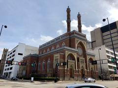 Downtown Cincinnati skyline with the Plum Street Temple in the foreground