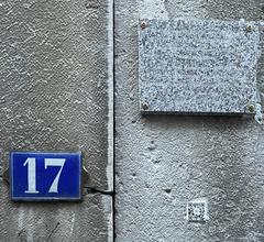 QRpedia plaque with Patrice Berger in Lyon
