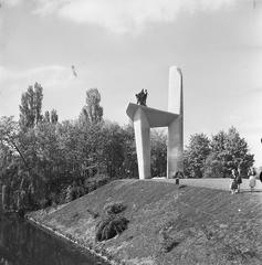 Unveiling ceremony of the Troelstra monument in The Hague on May 13, 1953