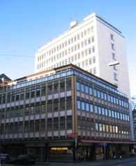 ERGO Victoria Hochhaus at Immermannstraße 18 in Düsseldorf viewed from Oststraße facing northwest