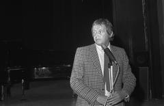 Toon Hermans at the premiere of his One Man Show in Carre, Amsterdam, 1970