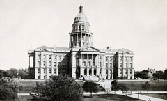 Colorado State Capitol building circa 1922 with historic architecture