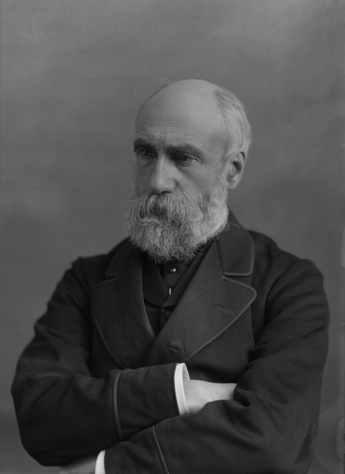 Portrait of George Hague, banker, in Montreal, 1889, gelatin silver glass plate negative