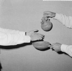 Roman water jug with matching basin displayed at Tropenmuseum Bible Exhibition in 1964