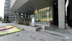 Osaka Metro Yodoyabashi Station platform with train