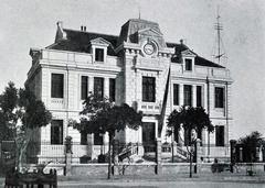 Historic Hanoi Post Office building centered on Dinh Tien Hoang street in 1900