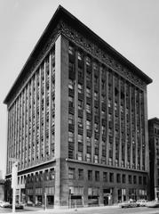 Wainwright Building in Saint Louis with early skyscraper architecture