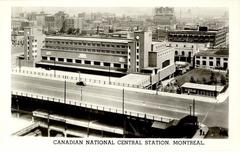 Postcard of Canadian National Railway's Central Station in Montreal, Quebec, Canada, circa 1943