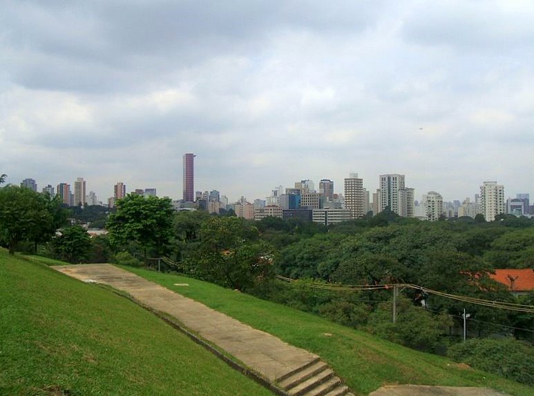 Aerial view of the Pinheiros district from Praça do Pôr-do-Sol in Alto de Pinheiros, São Paulo, Brazil