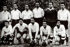 Spanish national football team lineup before friendly match against Ireland in Dublin 1947