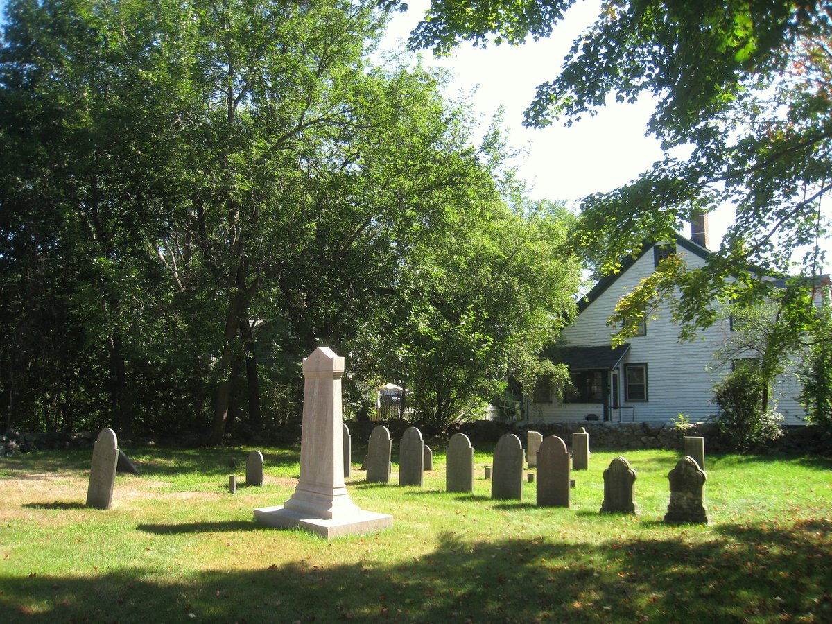 Robbins Cemetery in Lexington Massachusetts with historic gravestones and green grass