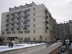Sejm RP L building rear view with gates on Górnośląska street