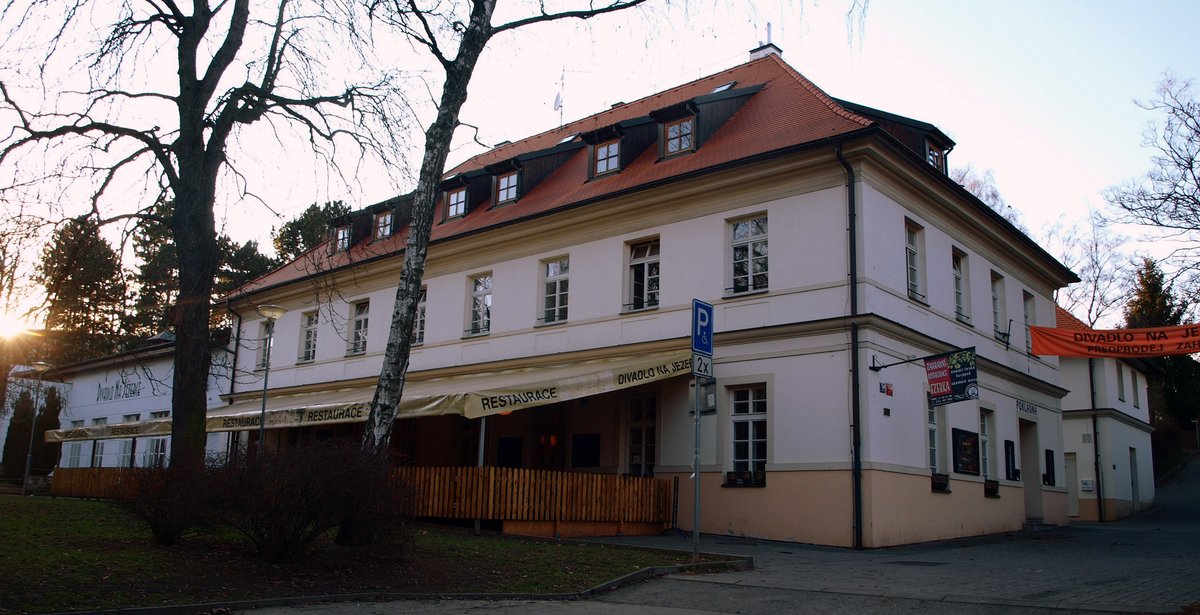 Front view of Divadlo Na Jezerce theater building in Prague