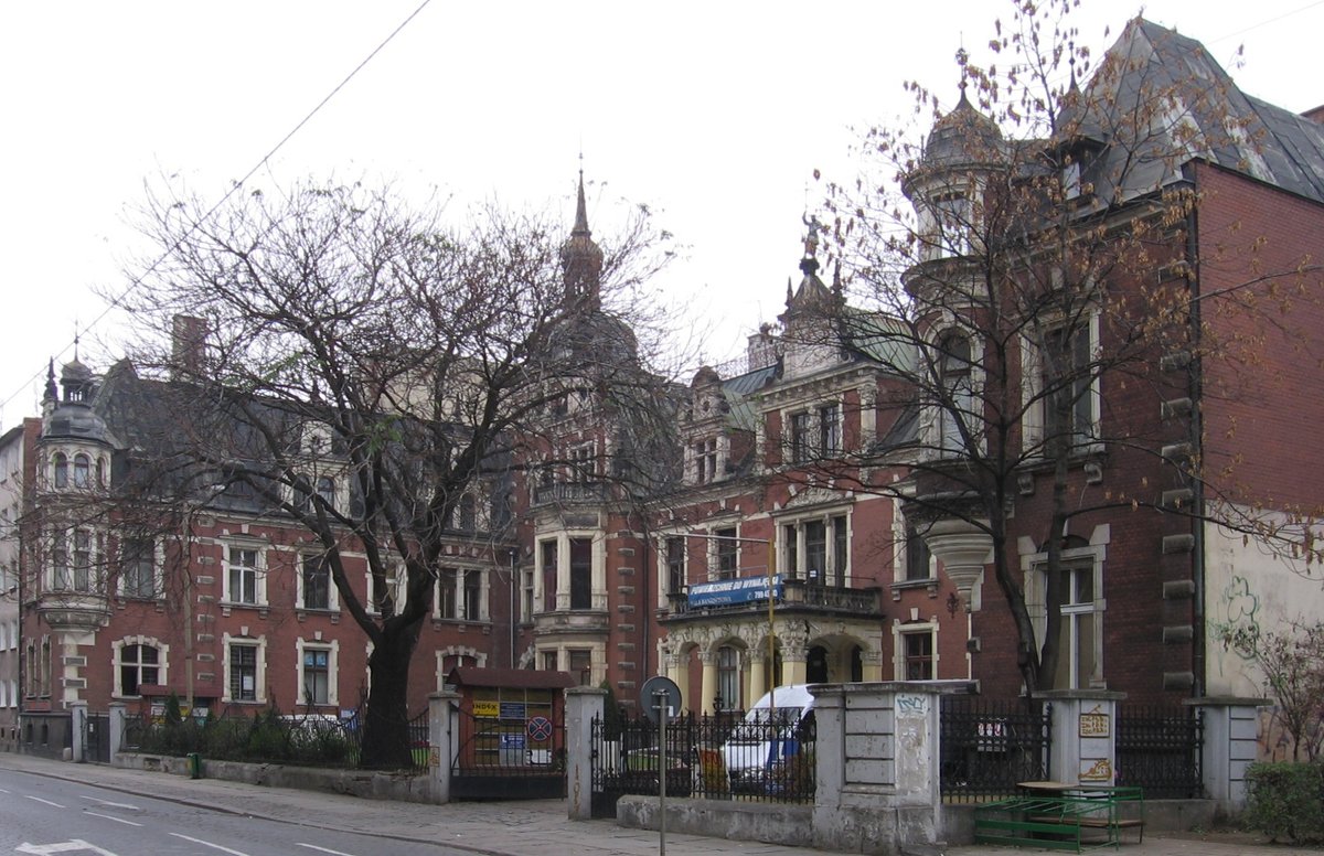 Small Mansion villa of Schaffgotsch family in Wrocław on Kościuszki Street
