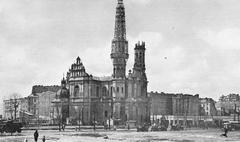 Zbawiciela Square in Warsaw after World War II showing war damage