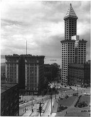 Smith Tower and Frye Hotel along Yesler Avenue in Seattle in 1914