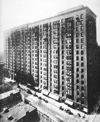 Monadnock Building exterior in Chicago, IL, historic architectural design from 1850-1920