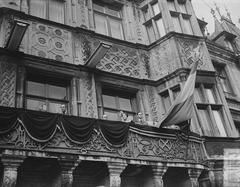 Royal couple on balcony during visit to Luxembourg in 1951
