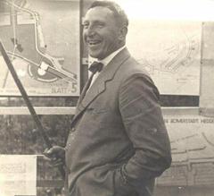 Ernst May portrait 1926 by Otto Schwerin