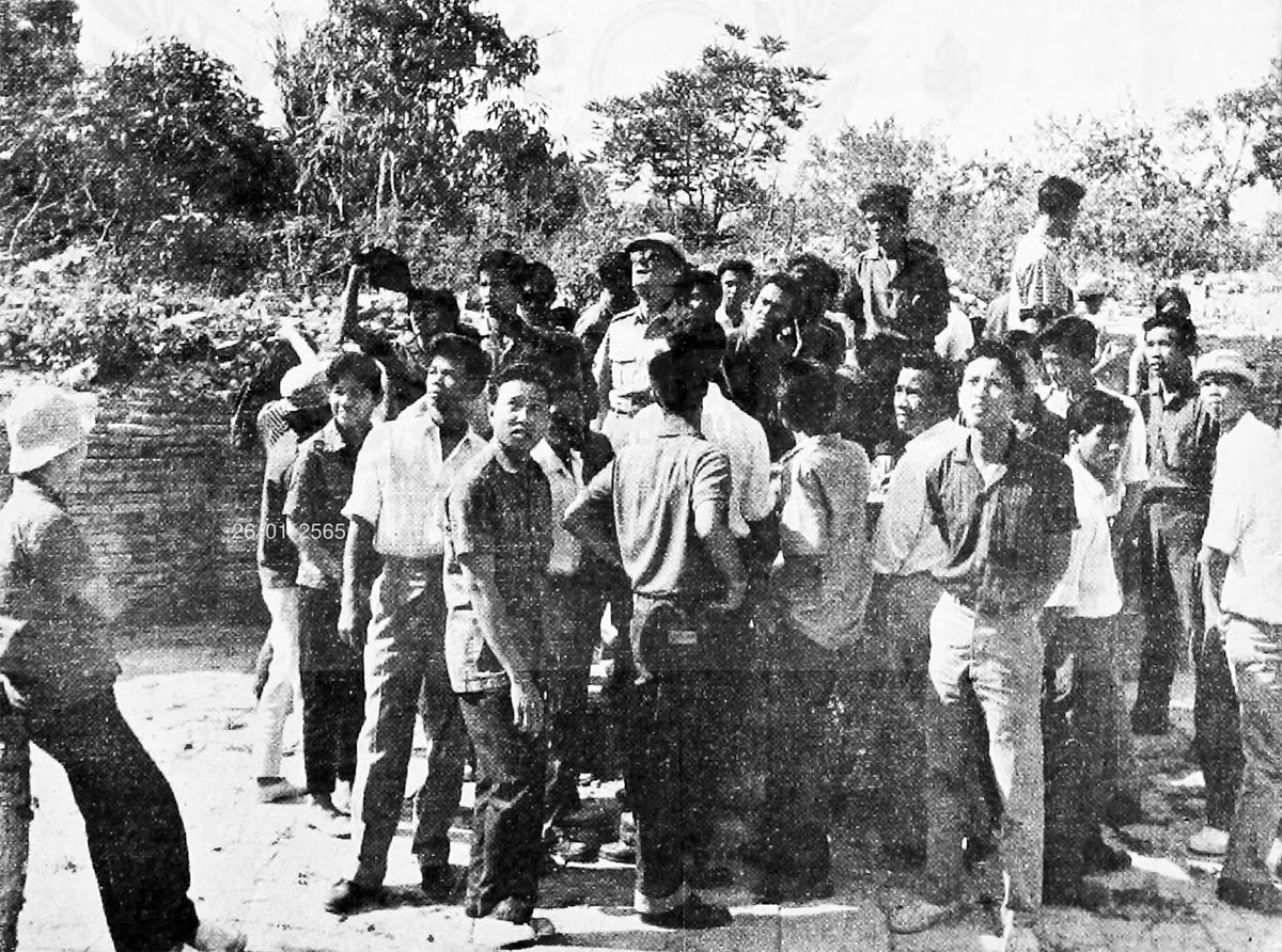 Silpa Bhirasri and students at Wat Yai Chai Mongkhon study trip in 1962