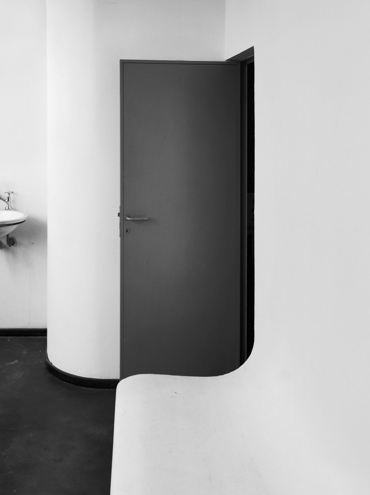 Pavilion Of The New Spirit in Bologna Italy modern architectural photo