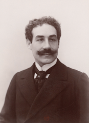Photograph of French actor André Calmettes by Nadar