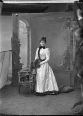 French actress Jane Demarsy performing at Théâtre du Gymnase in 1889