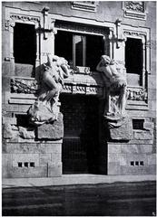 Original door of the facade of Il Palazzo Castiglioni on Corso Venezia, Milan, 1905