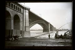Eads Bridge over the frozen Mississippi River in January 1887