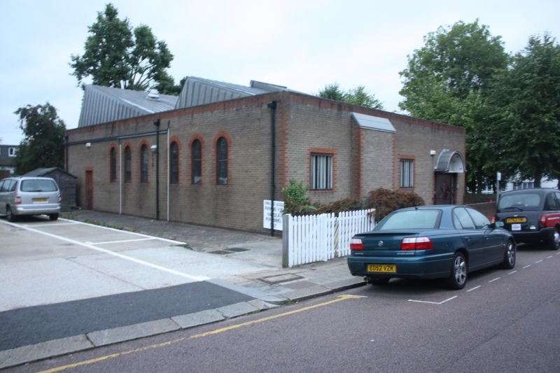 Exterior view of Machzike Hadath synagogue in London