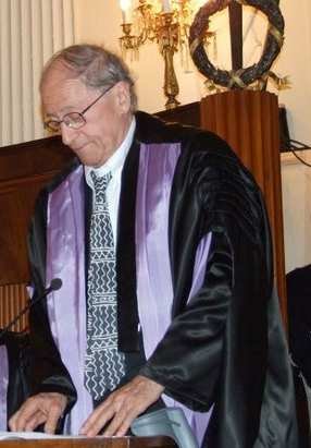 Jean Blondel receiving honorary degree in Political Sciences from University of Siena 2008