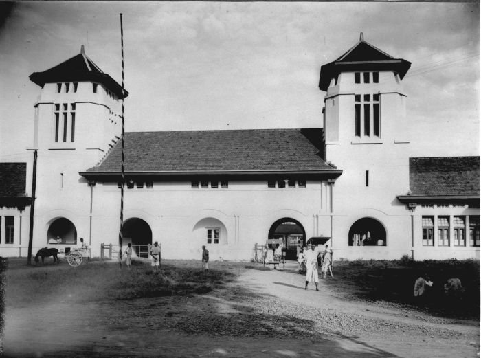 Entrance of Gatot Soebroto Army Hospital in Jakarta, Indonesia