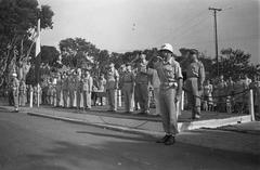 KNIL military decoration ceremony at Burgemeester Bisschopplein in Batavia, 1948, featuring nineteen soldiers receiving medals