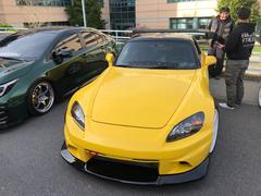 Vintage car meetup at San Francisco State University with classic cars and people gathered