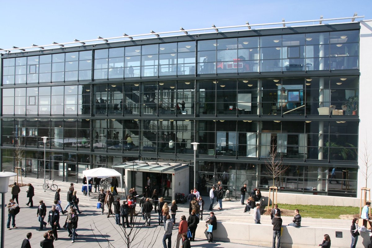 New building of Baden-Wuerttemberg Cooperative State University Mannheim with modern architecture and glass facade