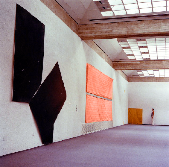 Abstract black and white drawing artwork by Joshua Neustein from Ten Years of Drawing exhibit at Tel Aviv Museum 1977
