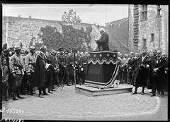 Funeral ceremony in Nantes in 1931 for victims of the Saint-Philibert shipwreck, showing Mayor Léopold Cassegrain
