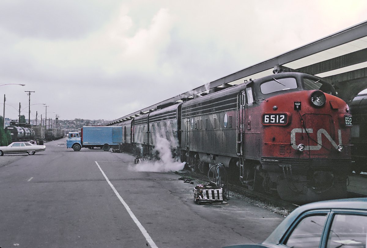 CN 6512 locomotive at Vancouver's CN station looking east in October 1971
