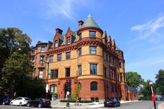 Hooper Mansion